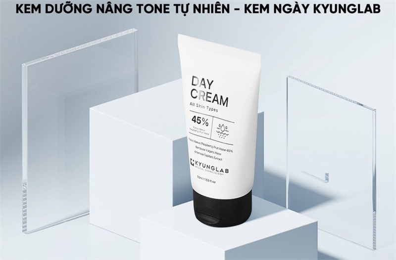 Kem Dưỡng Ngày Nâng Tone Tự Nhiên Kyunglab Day Dream