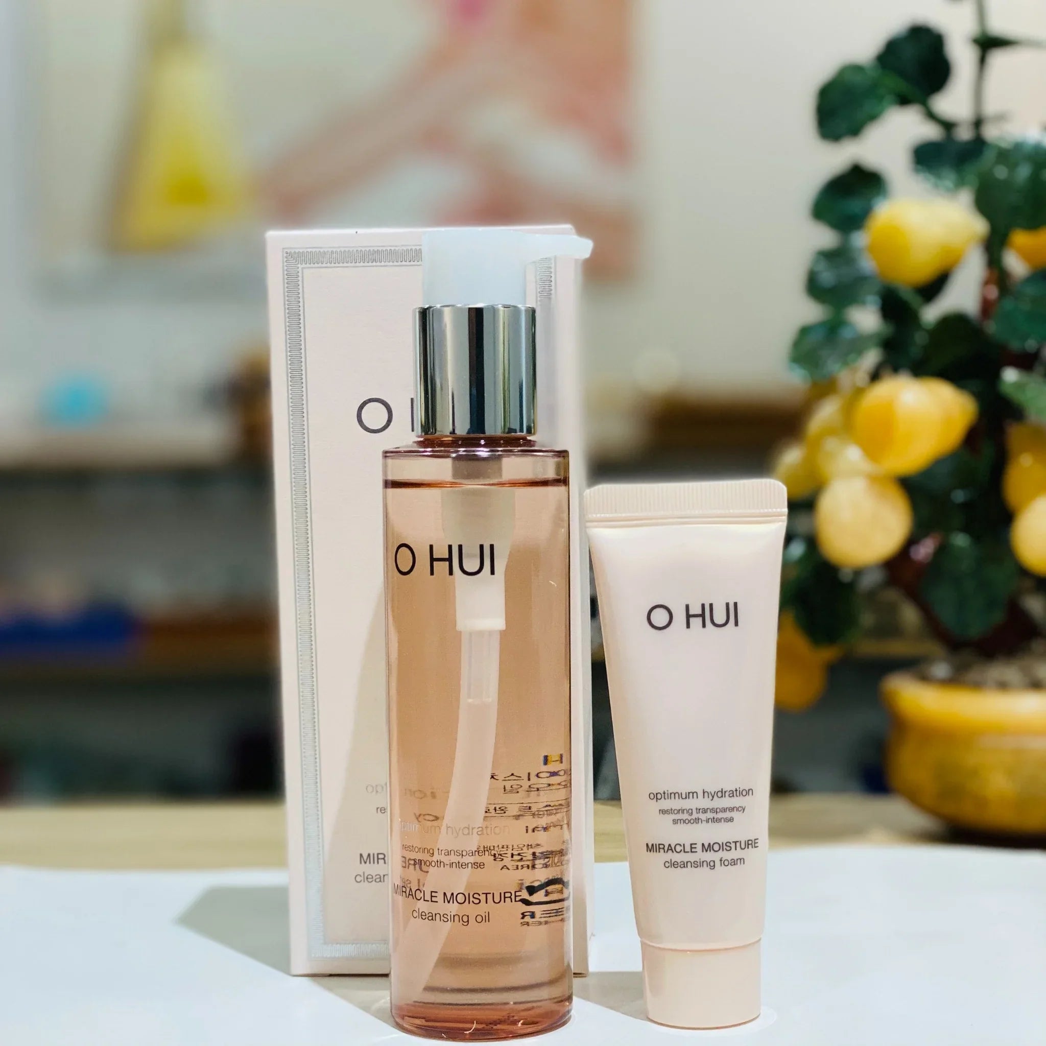 Set Sữa Rửa Mặt và Dầu Tẩy Trang Ohui Miracle Moisture Cleansing Oil Special Set