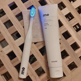 Set bàn chải đánh răng Me Flash Led Toothbrush & Whitening Toothpaste - Vt Glamour