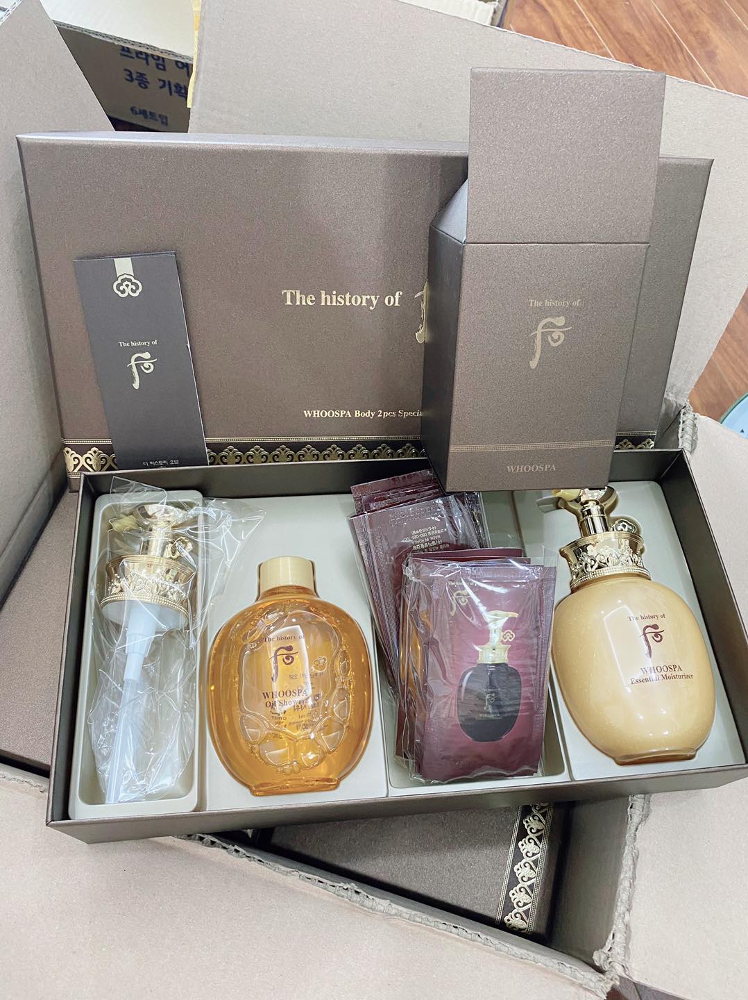 SET of Shower Oil & Body Lotion The History of Whoo